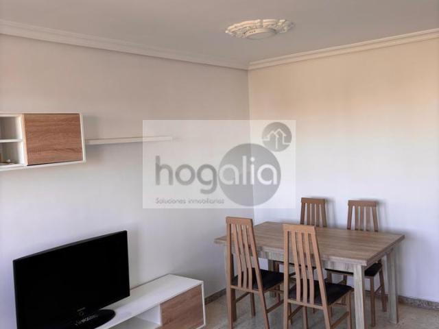 Piso en alquiler en Las Huertas, Sevilla