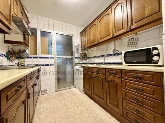 Piso en alquiler en Nervión, Sevilla