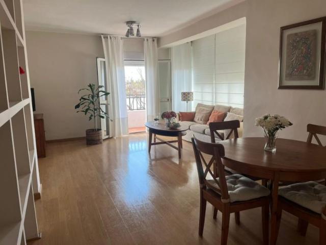 Piso en alquiler en Sevilla, Andalucía