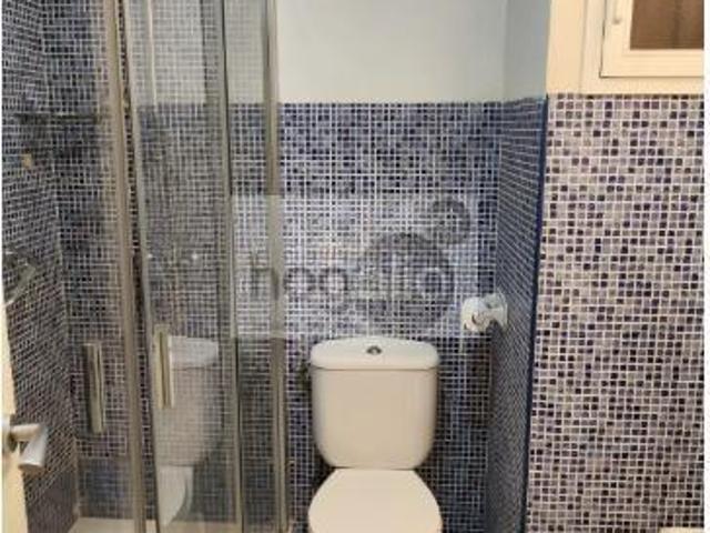 Piso en alquiler en Los Remedios, Sevilla