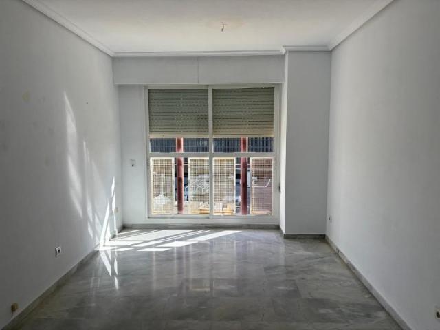 Piso en alquiler en Huerta de Santa Teresa, Sevilla