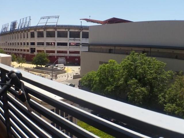 Piso en alquiler en Nervión, Sevilla