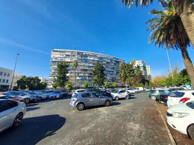 Piso en alquiler en Sevilla, Andalucía