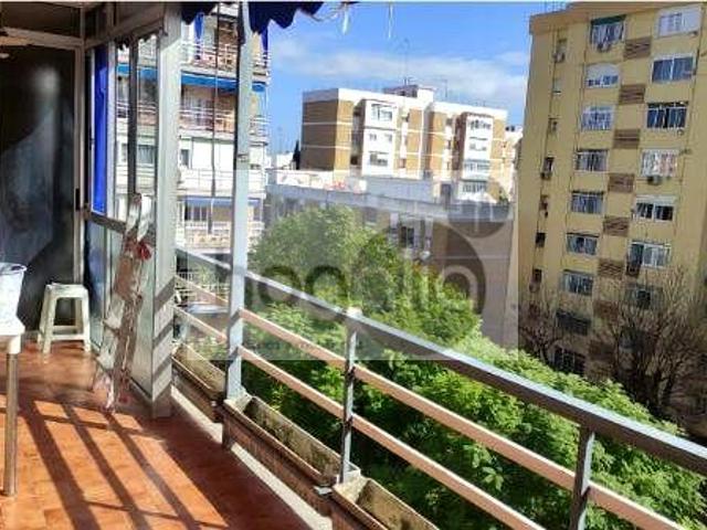 Piso en alquiler en Nervión, Sevilla