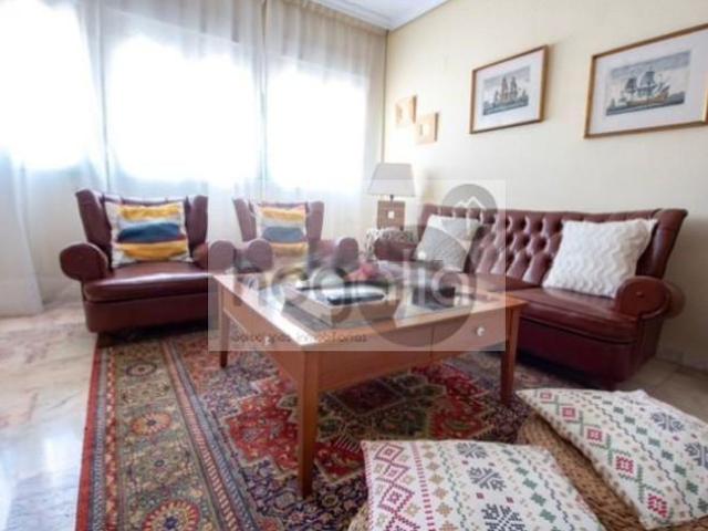 Piso en alquiler en Casco Antiguo, Sevilla