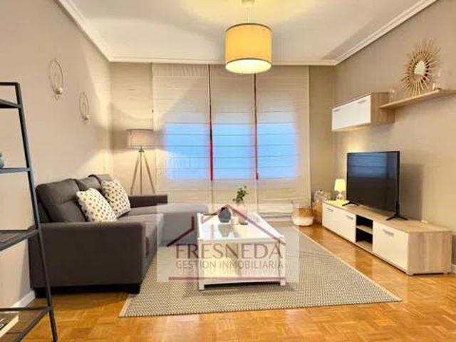 Piso en alquiler en Urbanización La Fresneda, Siero