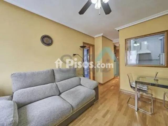 Apartamento en alquiler en Oviedo, Asturias