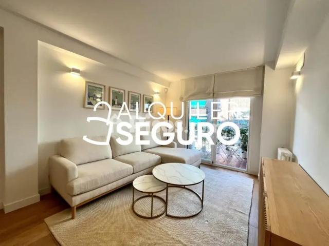 Apartamento en alquiler en Recoletos, Madrid