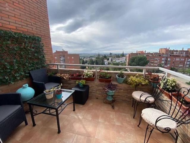 Piso en alquiler en Tomares, Sevilla