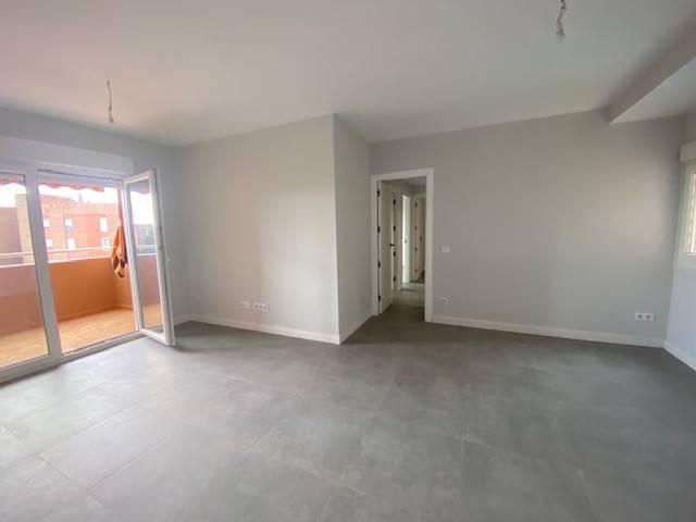 Piso en alquiler en Tomares