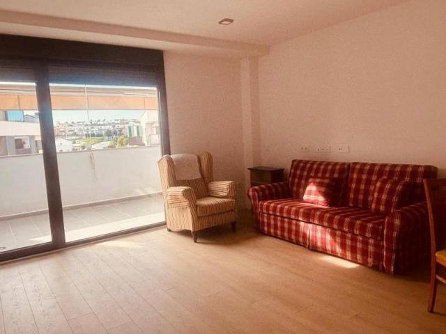 Piso en alquiler en La Mascareta, Tomares