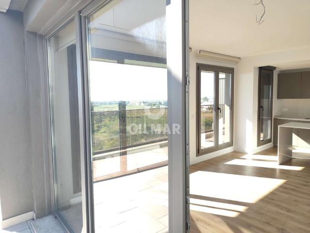 Apartamento en alquiler en Tomares, Andalucía