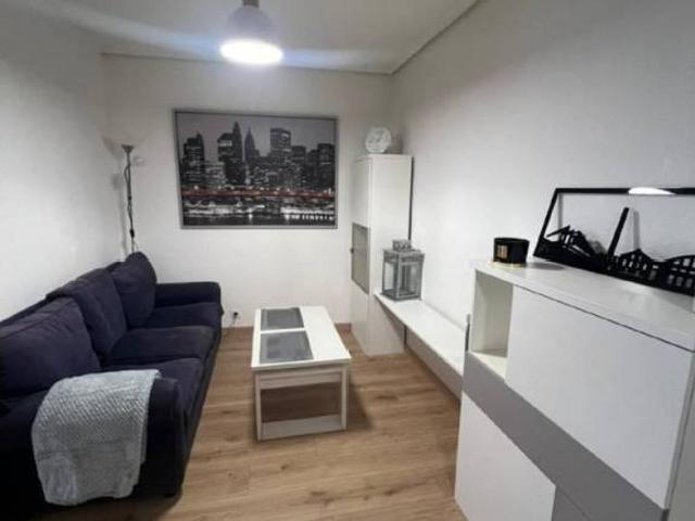 Piso en alquiler en Torrelavega, Cantabria