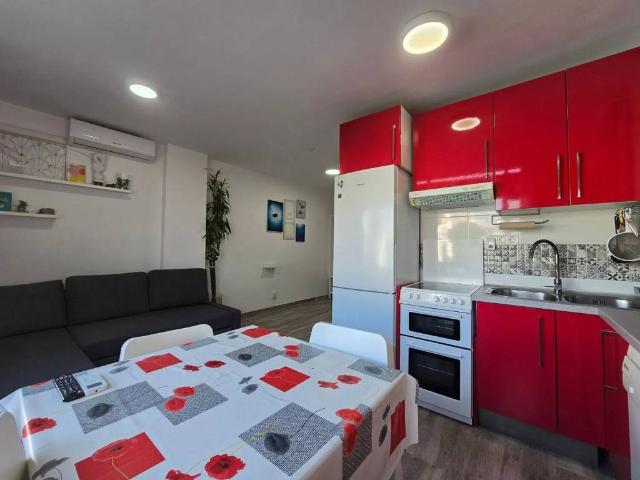 Piso en alquiler en Torremolinos, Centro