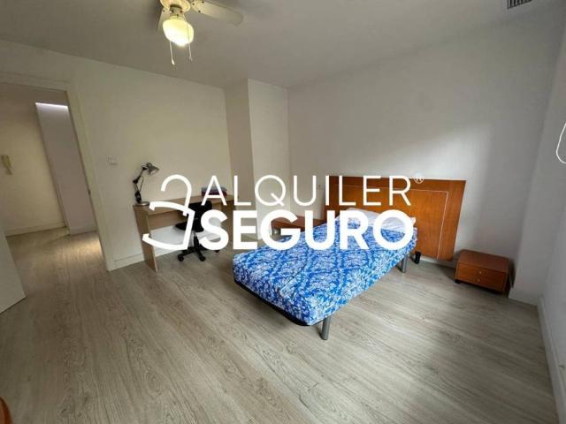 Piso en alquiler en Torrent, València / Valencia
