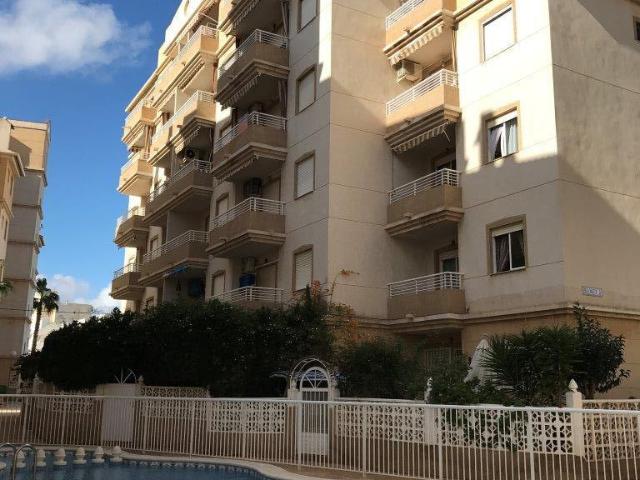 Piso en alquiler en Torrevieja, Urbanización Calas Blancas