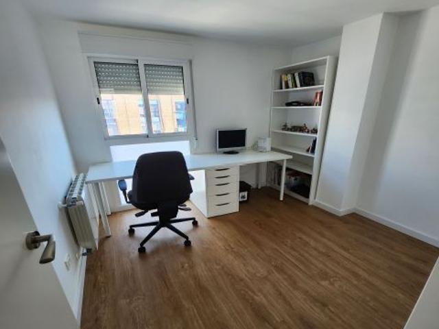 Piso en alquiler en Valencia De Las Torres, Extremadura