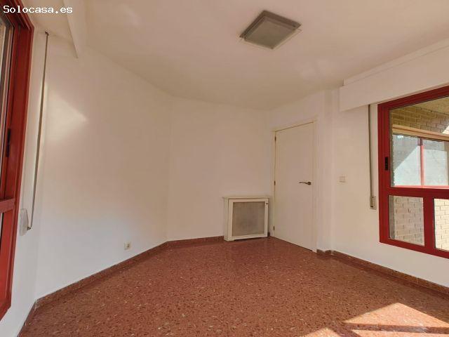 Piso en alquiler en Valencia De Las Torres, Extremadura