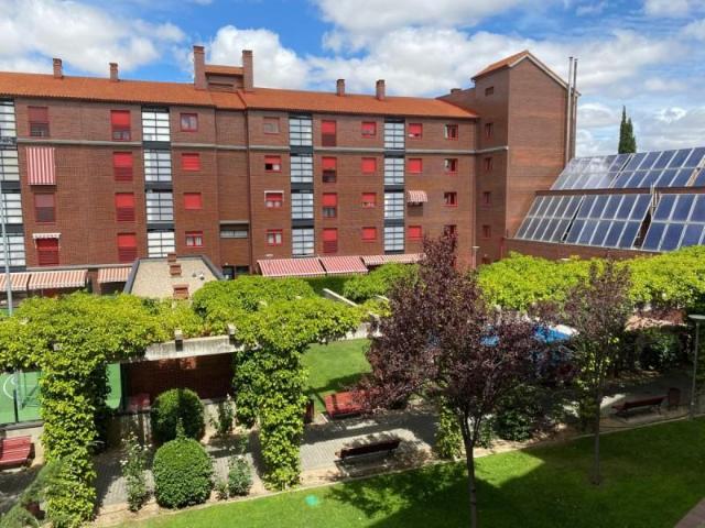 Piso en alquiler en Las Villas - Valparaíso, Valladolid