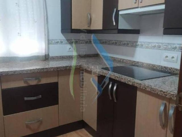 Piso en alquiler en Valverde De La Virgen, Castilla y León