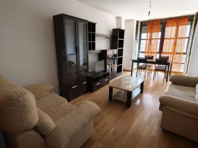 Apartamento en alquiler en Centro, León