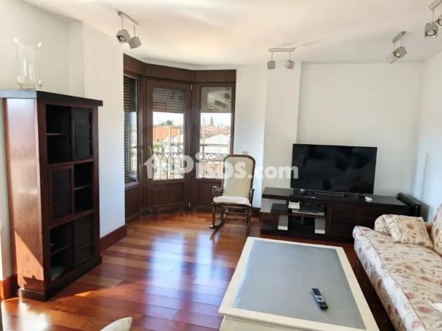 Apartamento en alquiler en Centro, León