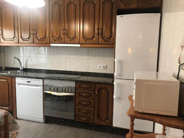 Piso en alquiler en Lavadores, Vigo