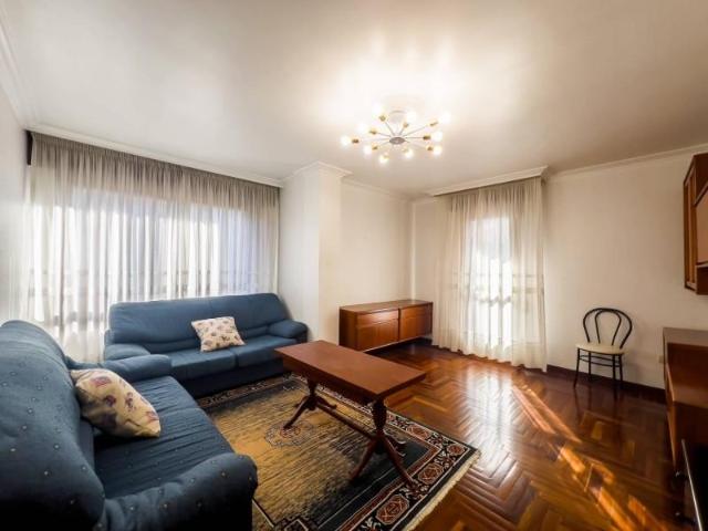Piso en alquiler en Vigo, O Carme