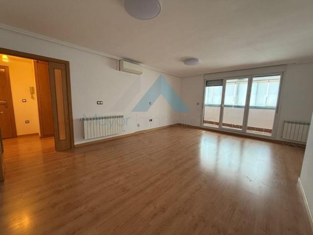 Piso en alquiler en Villalbilla