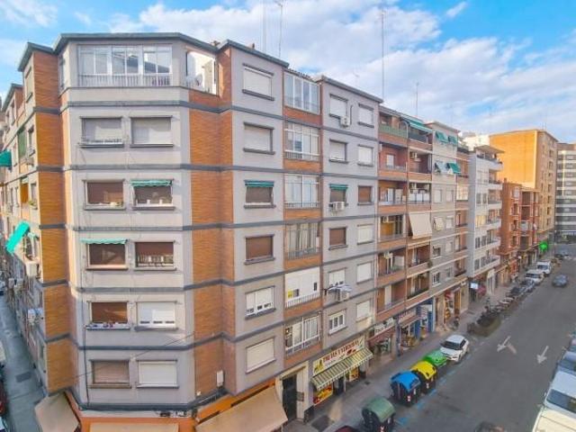 Piso en alquiler en Zaragoza, Las Fuentes