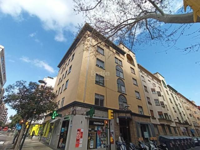 Piso en alquiler en Zaragoza, Romareda
