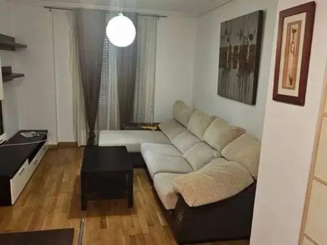 Apartamento en alquiler en Centro, León