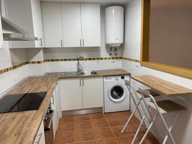 Piso en alquiler en La Zubia, Granada