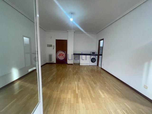 Piso en alquiler en Crucero, León