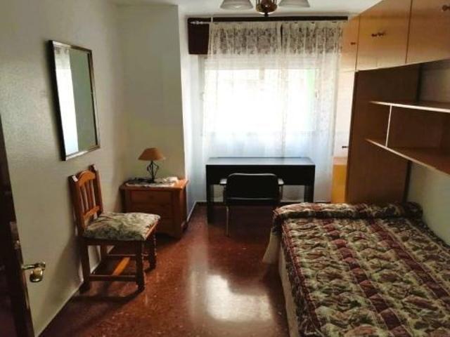 Piso en alquiler en Joaquina Eguaras, La Granada