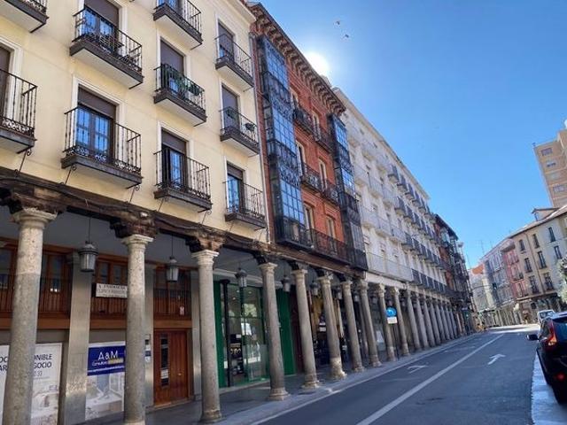 Piso en alquiler en Plaza España, Valladolid