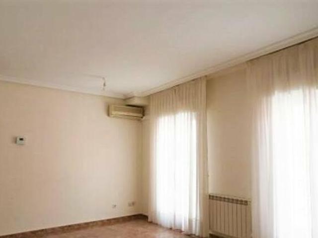 Casa en alquiler en Paracuellos De Jarama, Madrid