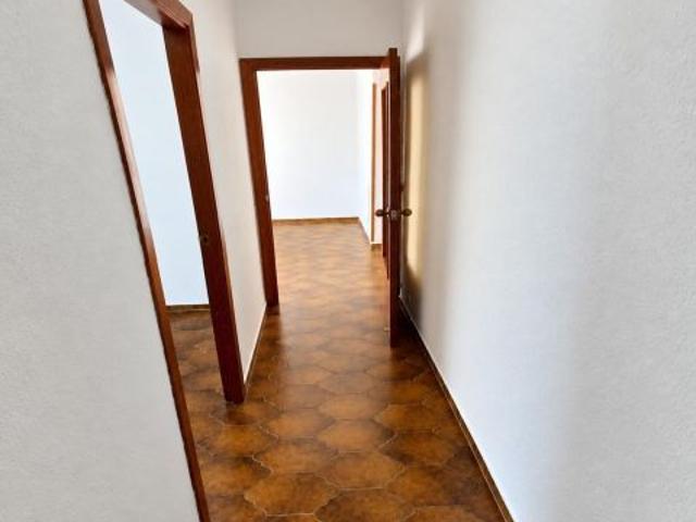 Piso en alquiler en Valdeolleros, Córdoba