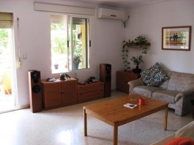 Piso en alquiler en Santa Eufemia, Tomares