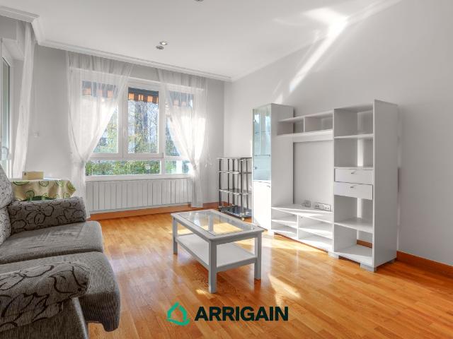 Apartamento en alquiler en Mendebaldea, Donostia-san Sebastián
