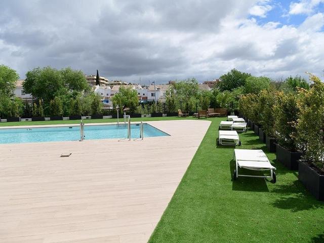 Piso en alquiler en Santa Eufemia, Tomares