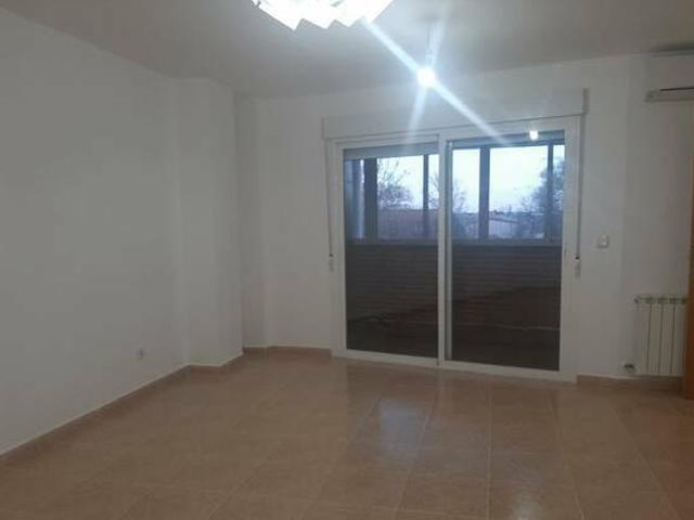 Casa en alquiler en Daganzo De Arriba
