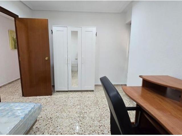 Piso en alquiler en Elche De La Sierra, Altabix