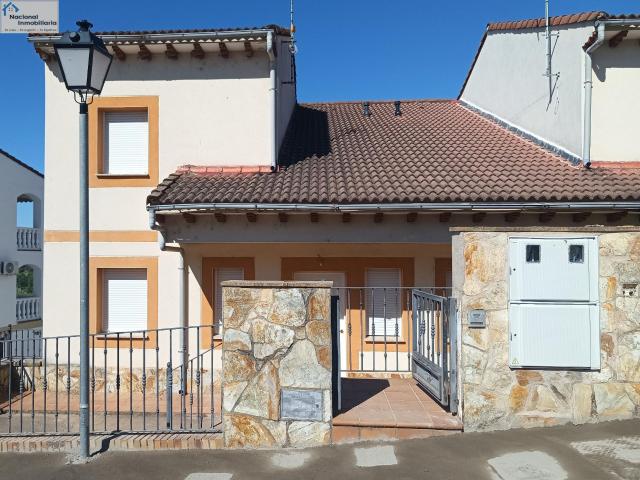 Piso en venta en Arenas De San Pedro, Ramacastañas