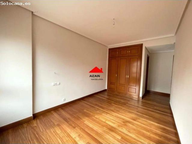 Piso en venta en Artatza, Leioa