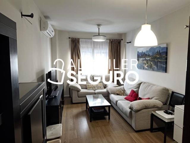 Apartamento en alquiler en Bellavista-La Palmera, Sevilla