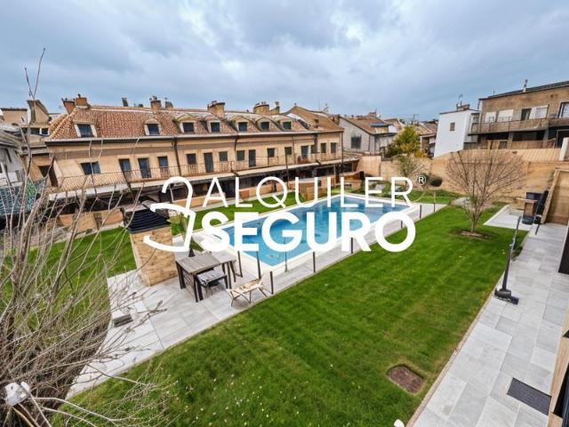 Apartamento en alquiler en Valdeolmos-alalpardo, Madrid