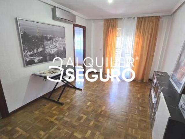 Apartamento en alquiler en Distrito I, Alcalá De Henares