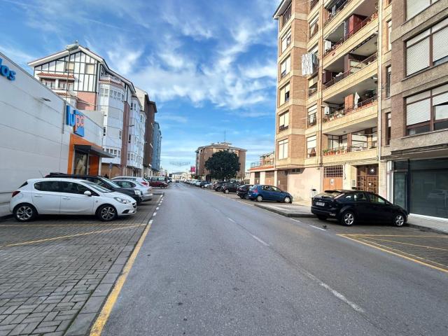 Piso en venta en Santoña