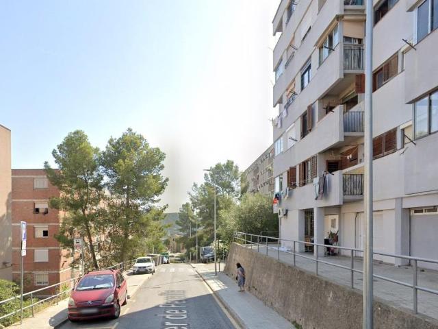 Piso en venta en Nou Barris, Barcelonès